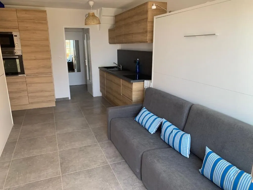 L'Effet Mer, Duplex Sur Le Port Avec Ses 2 Terrasses Vue Mer Hyeres 0*,